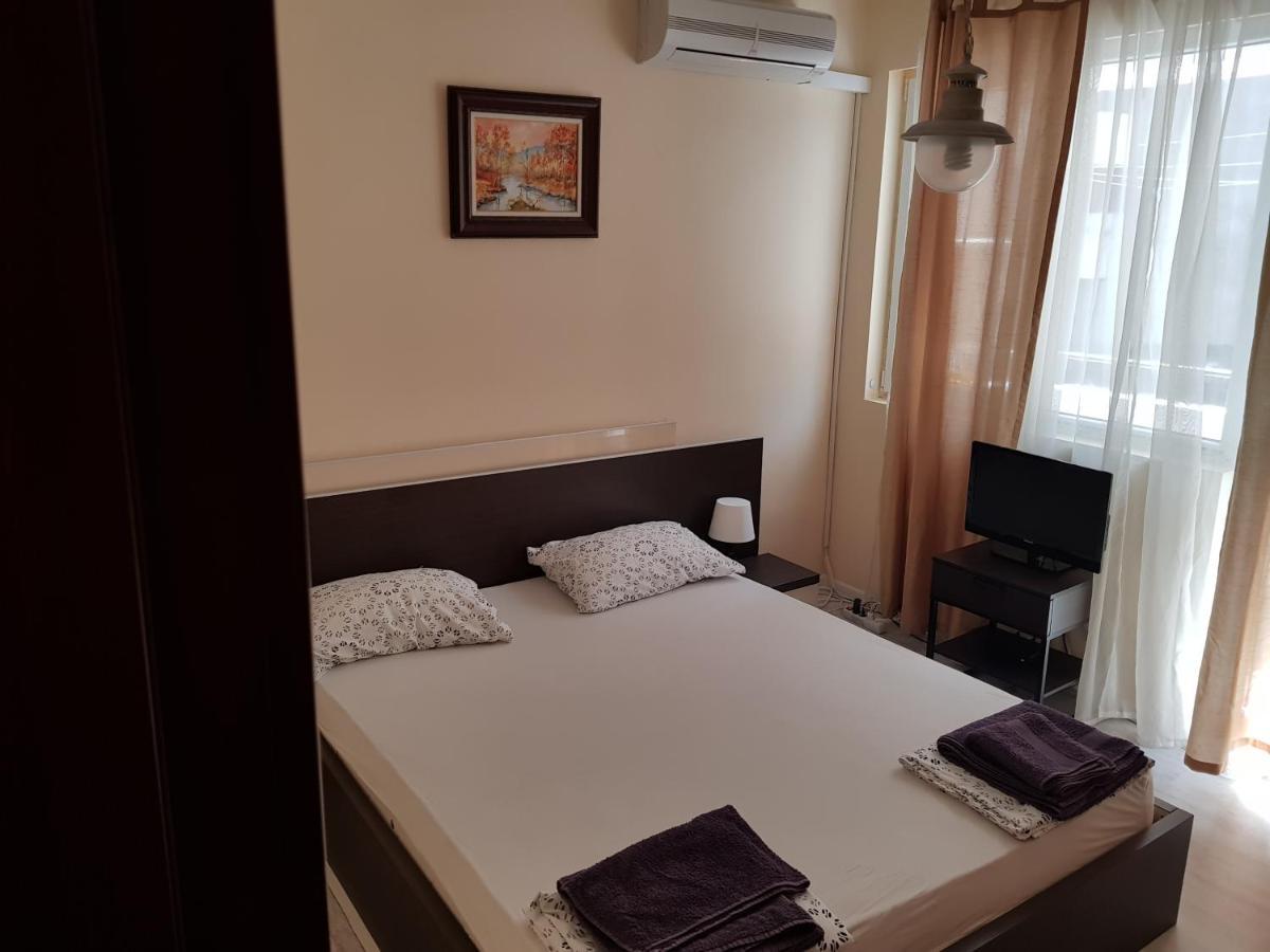 Ivet Apartment Varna Esterno foto